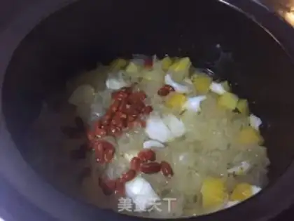 Make The papaya lilies step 8