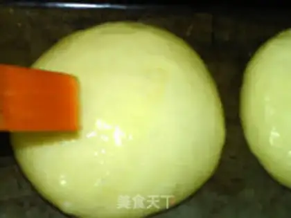 Make Chinese souffle bread step 11