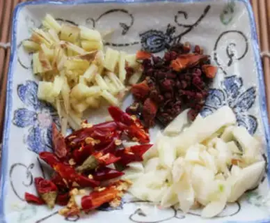 Make Spicy garter step 1