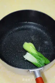 Make Seafood noodles step 5
