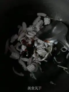 Make Pelican squid flowers step 3