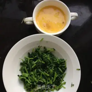 Make The greens are pouring eggs step 1