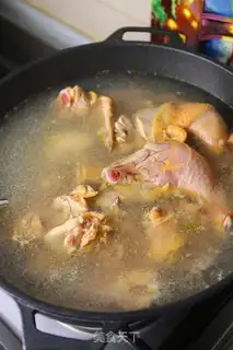 Make Puffy chicken soup step 2