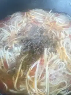 Make Tomato beef noodles step 6