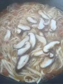 Make Tomato beef noodles step 7