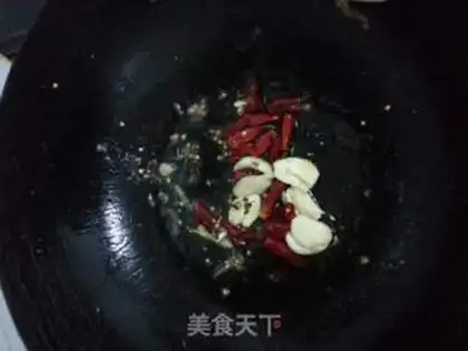 Make Squirty yellowfish step 3