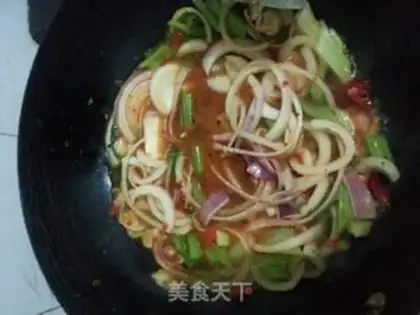 Make Squirty yellowfish step 4