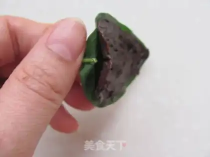 Make Chocolate leaves step 7