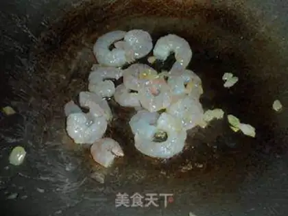 Make Peas, shrimp, cashew step 2