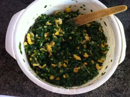 Make Scrambled with tea and eggs step 3