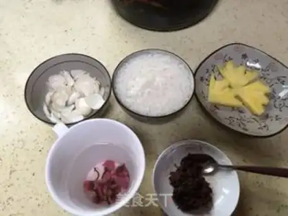 Make The cherry rose lily step 0