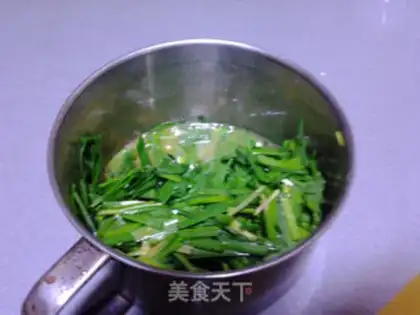 Make Black sesame pasta toast step 2