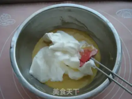 Make Strawberry roll step 6