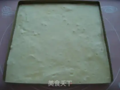 Make Strawberry roll step 8