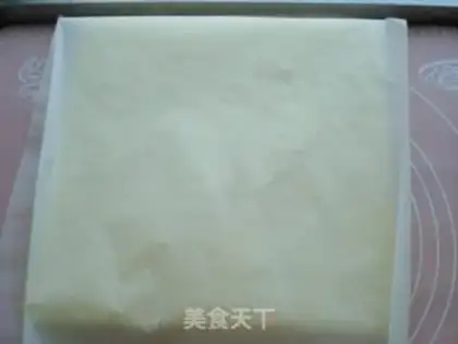 Make Strawberry roll step 10