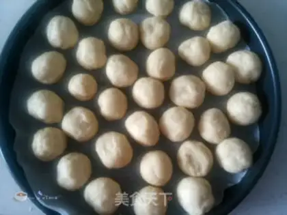 Make Money coconut bread step 5