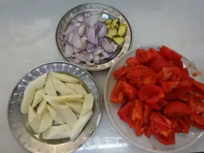 Make Tomato stew for dragon bones step 4