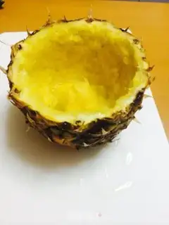 Make Pineapple rice step 1