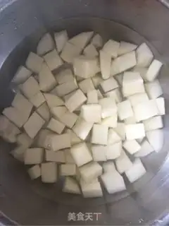 Make Curry potato chicken step 2