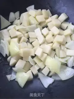 Make Curry potato chicken step 4