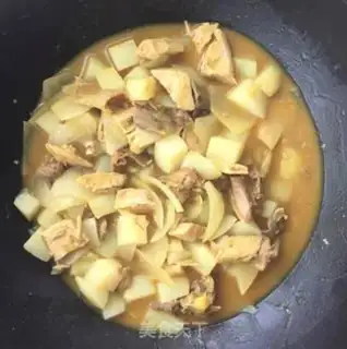 Make Curry potato chicken step 7