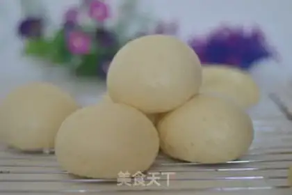 Make Sixty-five-degree soups of super-soft buns step 5