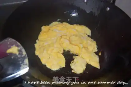 Make Tomato eggs, saliva step 2