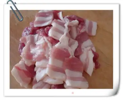 Make A fan of radish step 1