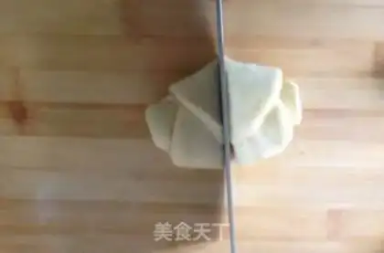 Make Rose bread step 9
