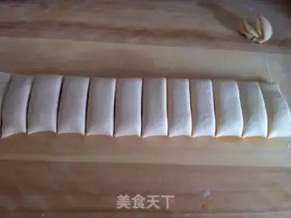 Make ♪ The rolls ♪ step 6