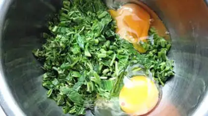 Make Fried egg pancakes step 5