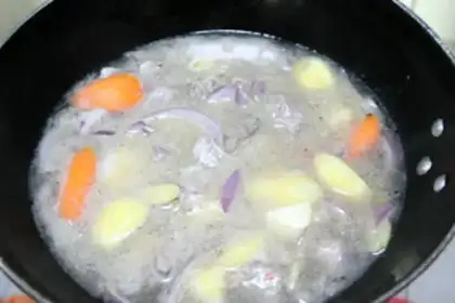 Make Curry potato stew step 6