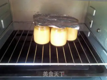 Make Strawberry caramel pudding step 8
