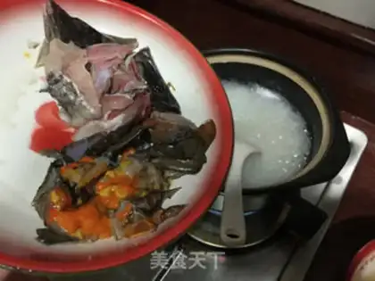 Make Crab-crayfish congee step 6