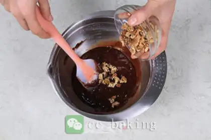 Make Chocolate cake step 9