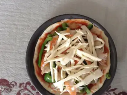 Make Shrimp pizza step 3