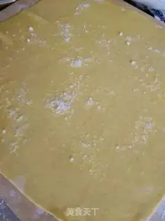 Make Pumpkin rolls step 4