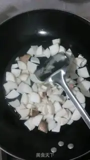 Make Delicious apricot mushrooms step 2
