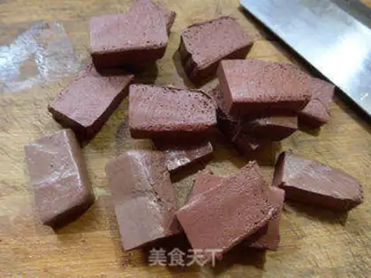 Make Scrambled goose blood step 1