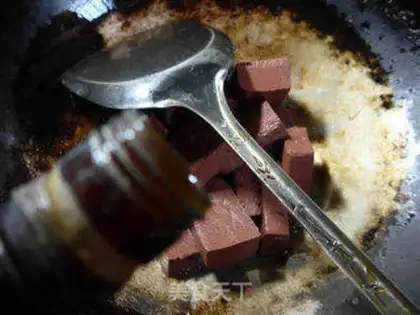 Make Scrambled goose blood step 2