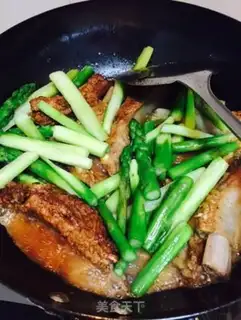 Make The chopsticks step 6