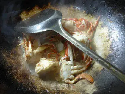 Make Fried crabs step 6