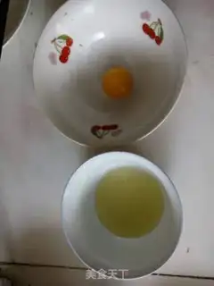 Make The baby feeds on tomato granular surfaces step 4