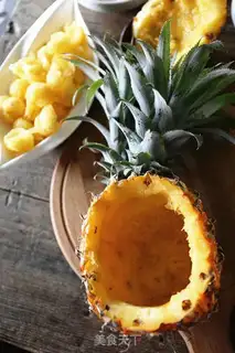 Make Pineapple shrimp fried rice step 2