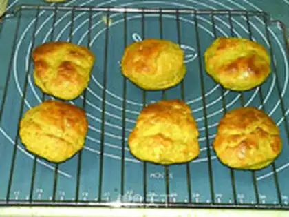 Make Pumpkin English teacake step 14