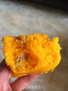 Make Tasty pumpkin hairloaf step 8