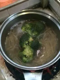 Make Classic pasta of meat sauce step 15