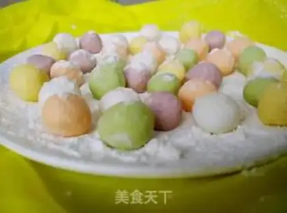 Make Five-coloured rice plume step 5