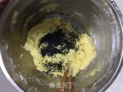 Make Sesame potatoes step 1