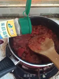 Make Classic pasta of meat sauce step 10